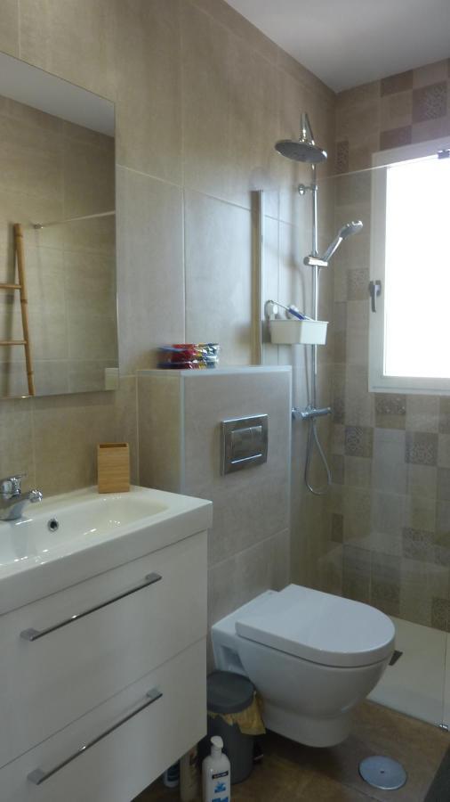 Guesthouse En Coveta Fuma- El Campello Bagian luar foto