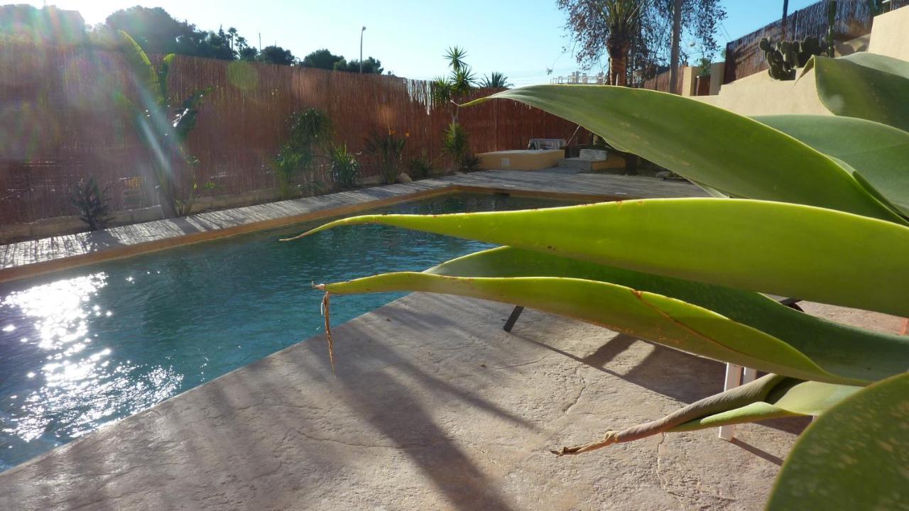 Guesthouse En Coveta Fuma- El Campello Bagian luar foto